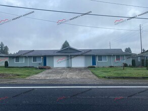 Building Photo - R19B