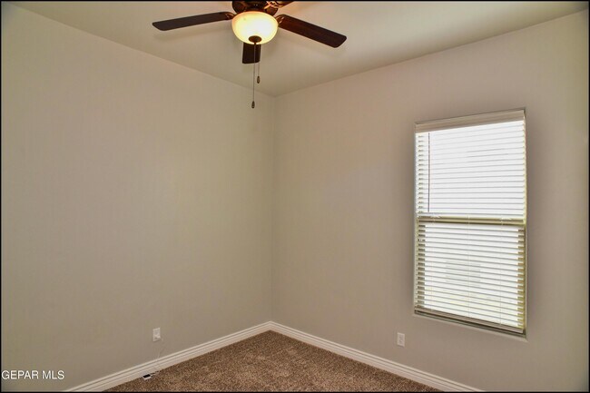 Building Photo - 7454 Wooden Nickel Dr