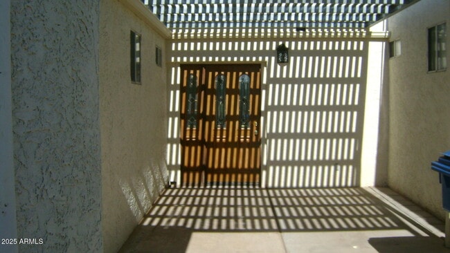 Building Photo - 2061 N Recker Rd