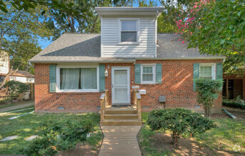 Building Photo - 5006 Cheyenne Pl