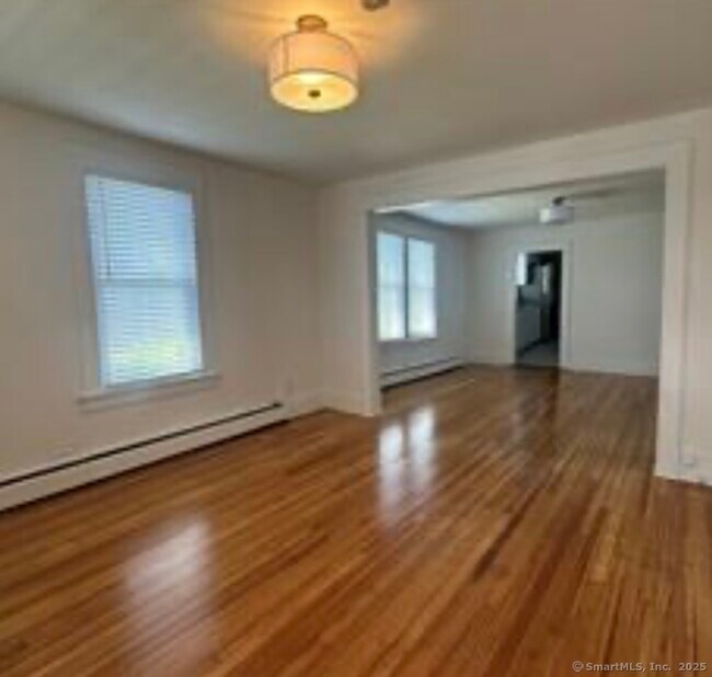 Building Photo - 251 Quinnipiac St