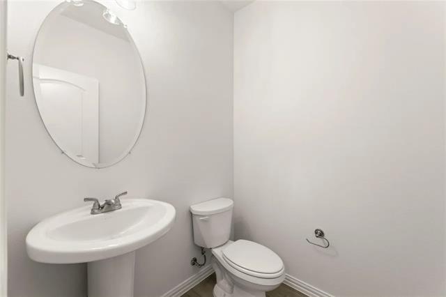 Building Photo - 212 Golden Run Dr