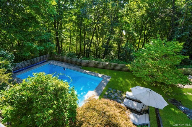 Building Photo - 33 Dry Pond Rd