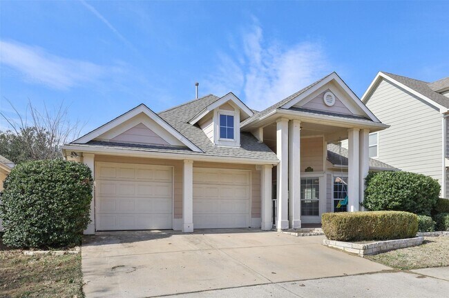 Building Photo - Beautiful house includes oversized covered Front Porch, features 4 Beds, 2 Baths, Study, Gameroom...