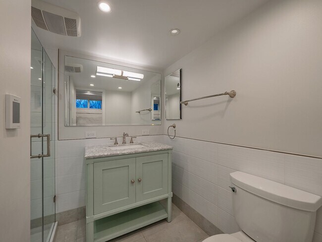 Building Photo - Charming, Renovated Bungalow in NW DC Tenley Area