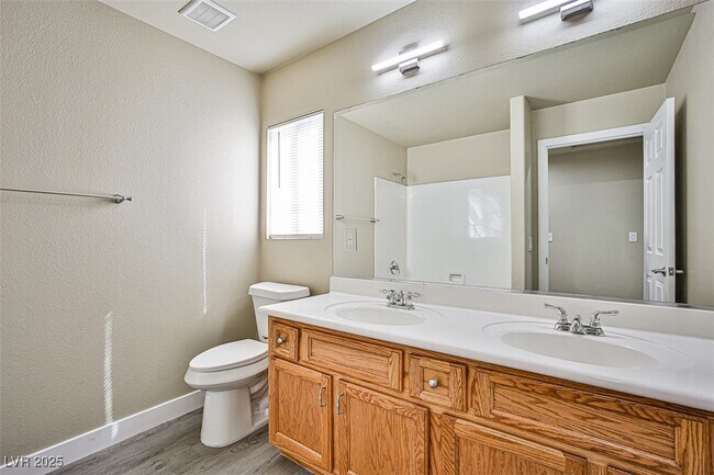Building Photo - 4584 Mission Meadow Cir