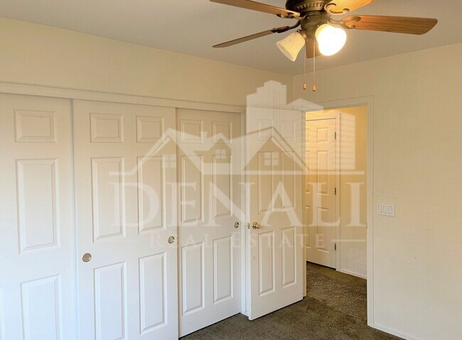 Building Photo - 31443 N Cactus Dr