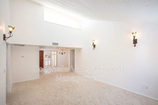 Building Photo - 255 E Avenida Granada