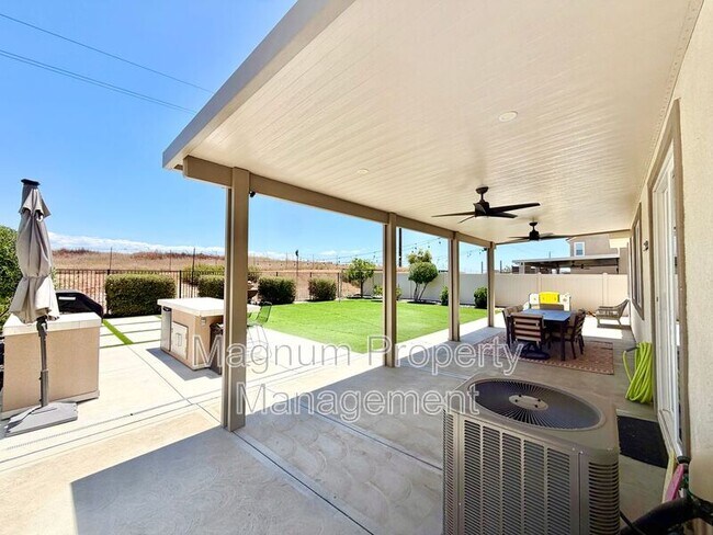 Building Photo - 34257 Swordfern Pl