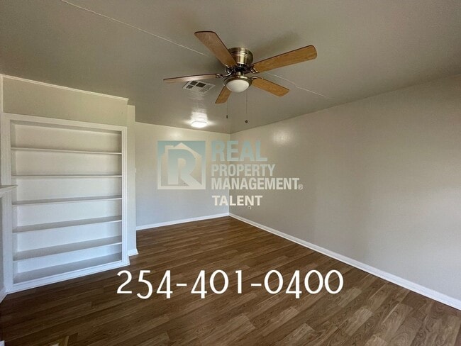 Building Photo - PRICE IMPROVEMENT!!! 2-Bedroom, 1-Bathroom...