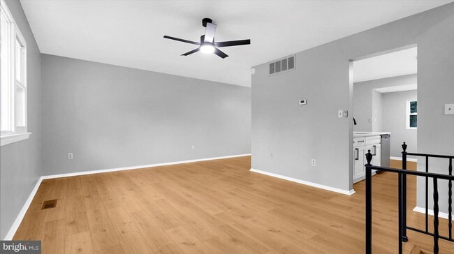 Building Photo - 8009 Nolcrest Rd