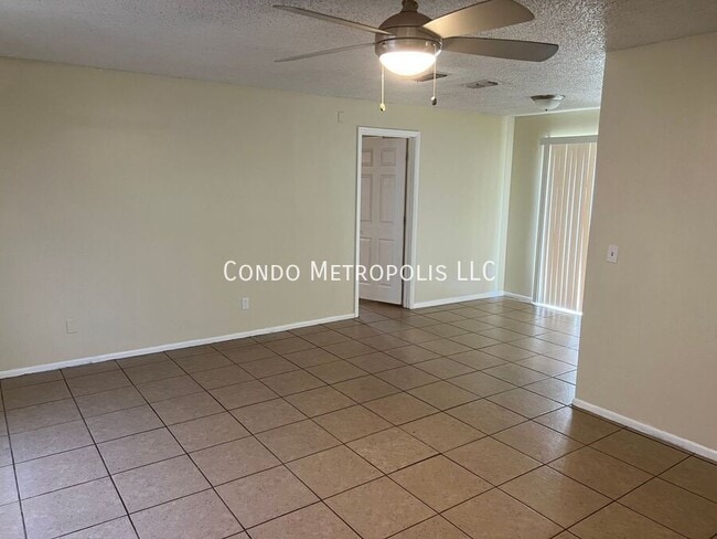 Building Photo - 2584 Troubador St