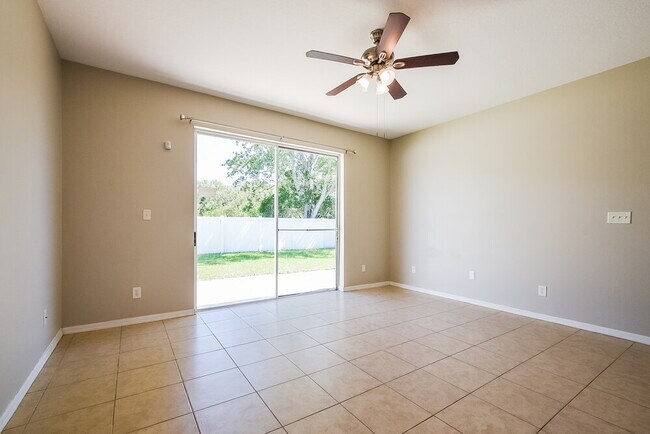 Building Photo - 2701 Andes Way