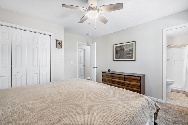 Building Photo - 3 Bedroom next to Wedgewood-Houston