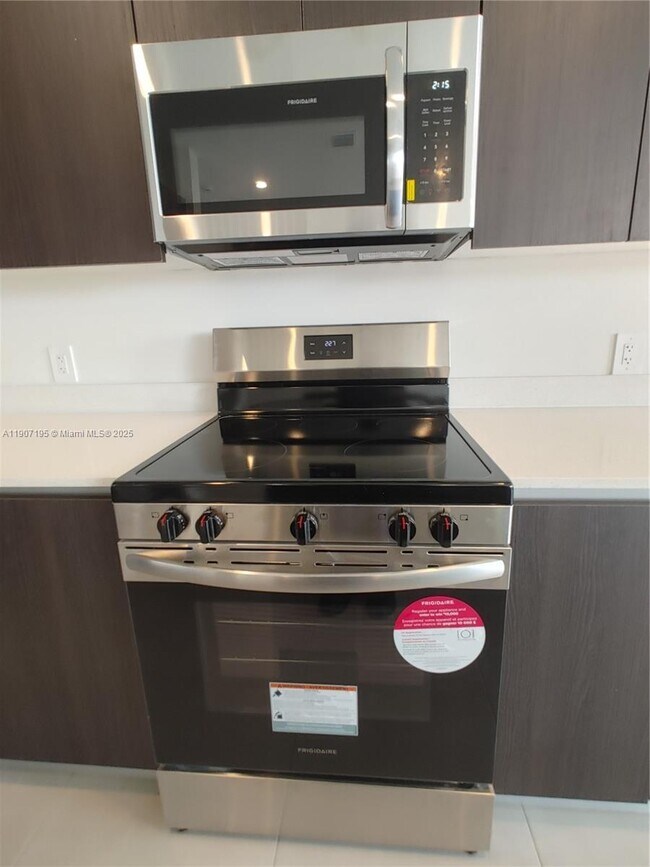 Building Photo - 34468 SW 191st Ct