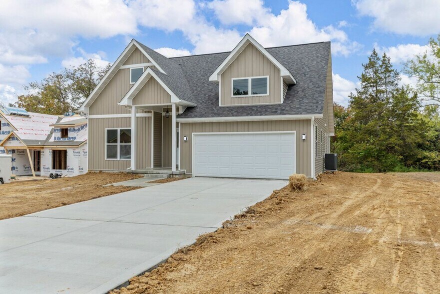 Primary Photo - 630 Booneslick Rd