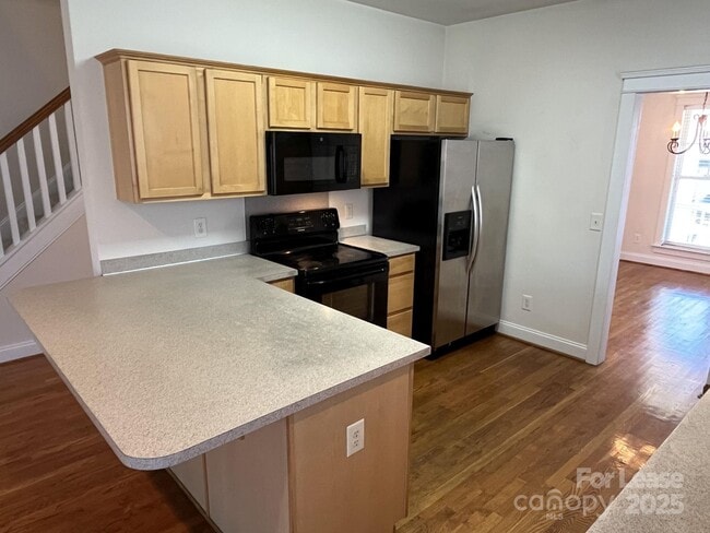 Building Photo - 3044 Parker Green Trail