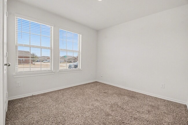 Building Photo - 505 Banner Ave