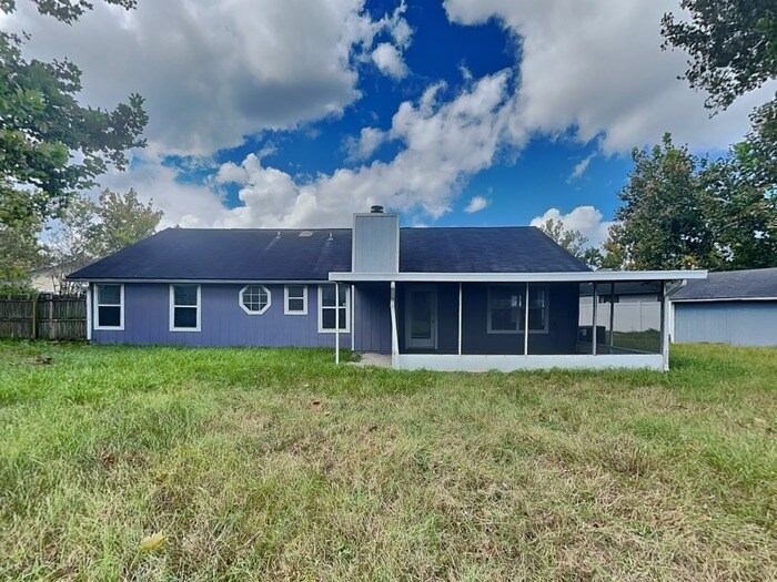 Building Photo - 315 Springfield Ct