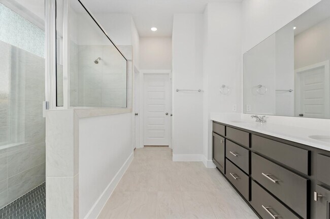 Building Photo - 28182 White Mdw Ln