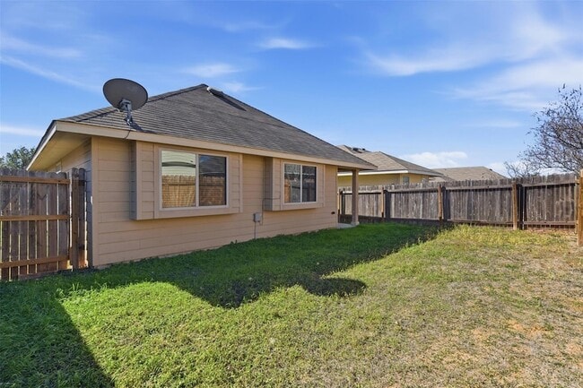 Building Photo - 15108 Walcott Dr