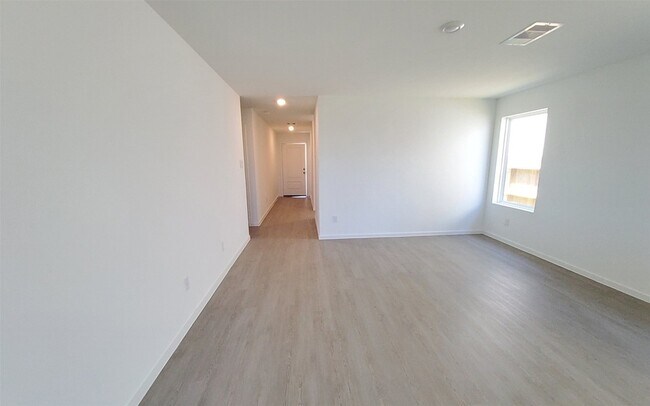 Building Photo - 26810 Scarlet Willow Dr