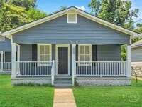 Building Photo - 5021 Temple St