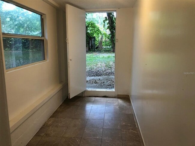 Building Photo - 1425 38th St