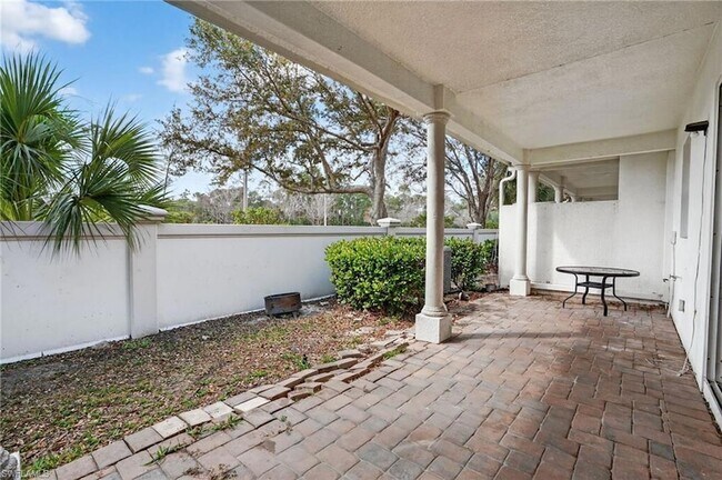 Building Photo - 7013 Romana Way
