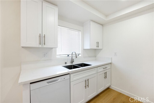 Building Photo - 7750 Laurel Canyon Blvd