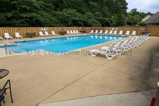Building Photo - Large Family Home in Moody AL