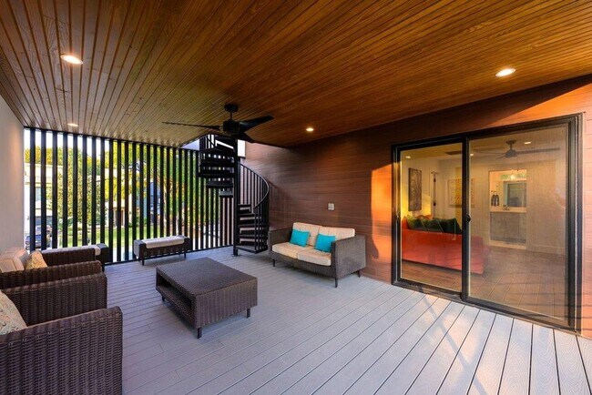 Building Photo - 1003 Taffy Ct