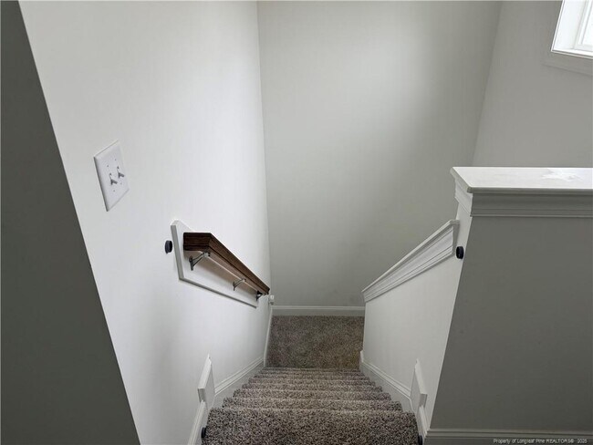Building Photo - 211 NC-211