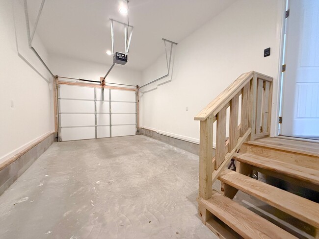 Building Photo - 3-Bedroom Home with Garage and Large Deck in Baxter