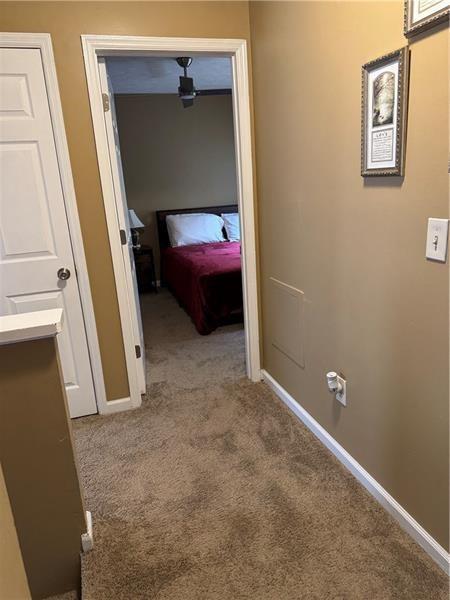 Building Photo - 2578 Shadowbrook Dr