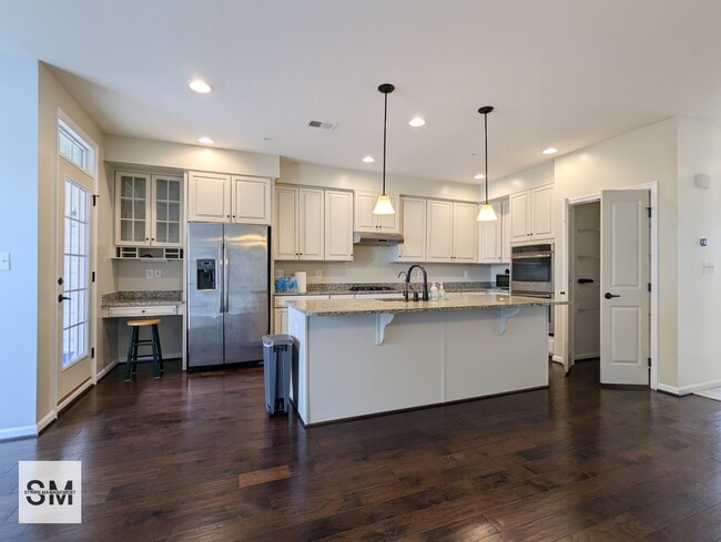 Building Photo - 5462 Stream Bank Ln