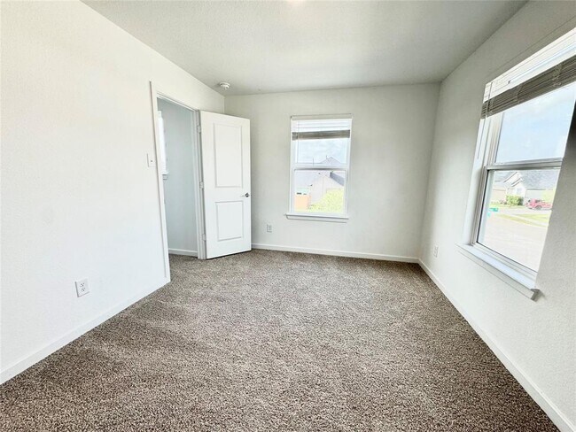 Building Photo - 21746 Heather Elm Dr