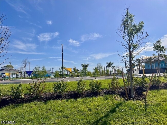 Building Photo - 4102 SE 19th Pl