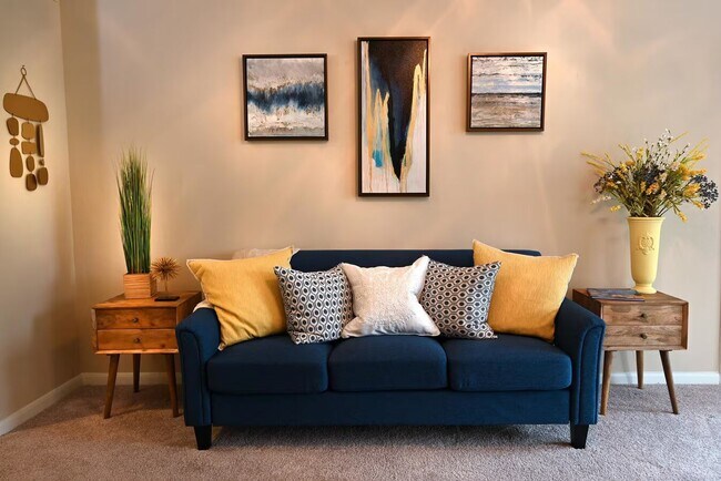 Building Photo - Where Life Feels Good