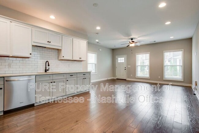 Building Photo - 7629 Veranda Ct
