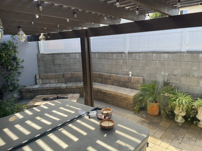 Building Photo - 3817 Globe Ave