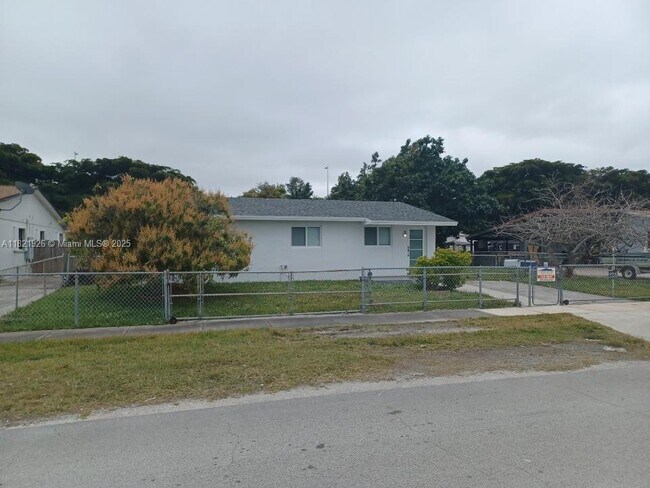 Primary Photo - 11322 SW 203rd Terrace