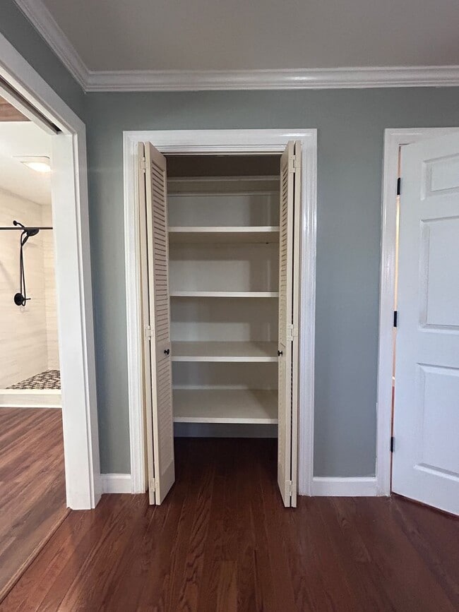 Building Photo - East Boone Beauty with Two Living Spaces & Fireside Charm