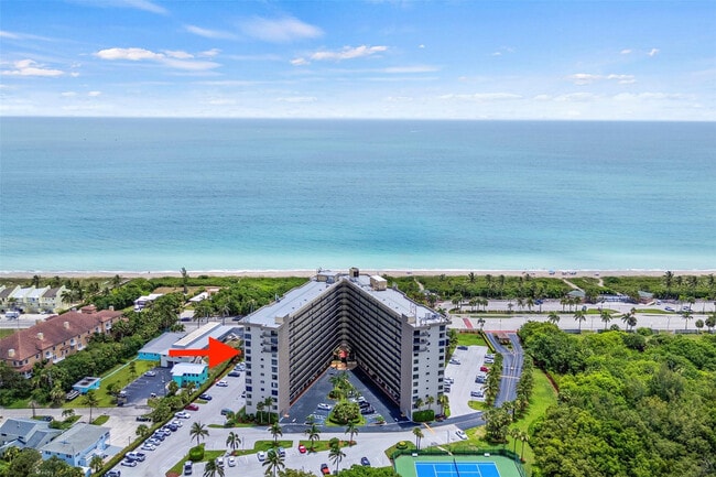 Building Photo - 801 S Ocean Dr