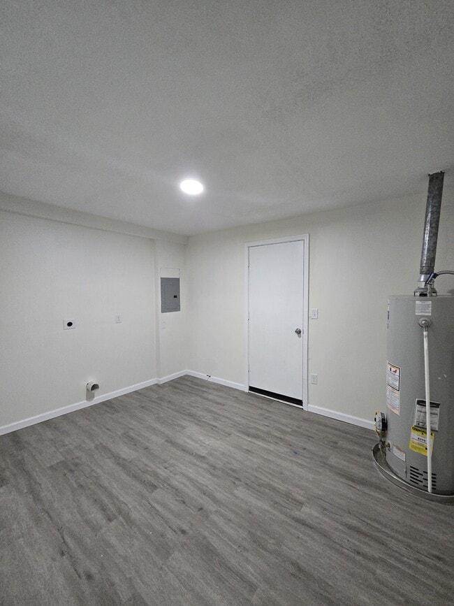 Building Photo - 1029 N New York Ave