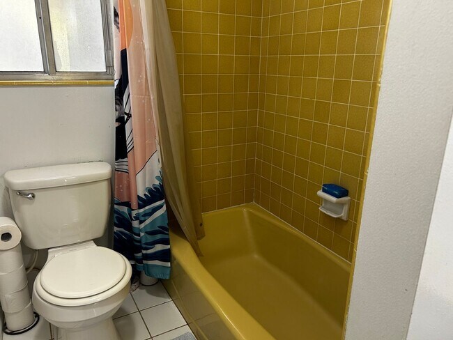 Building Photo - Price Reduced! Beautiful Home For Rent In ...