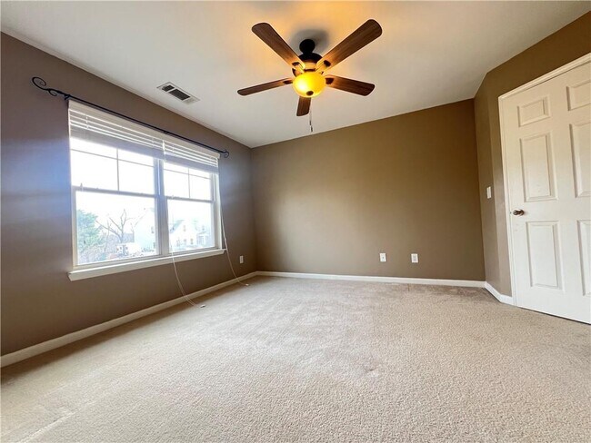 Building Photo - 9655 Durand Rd