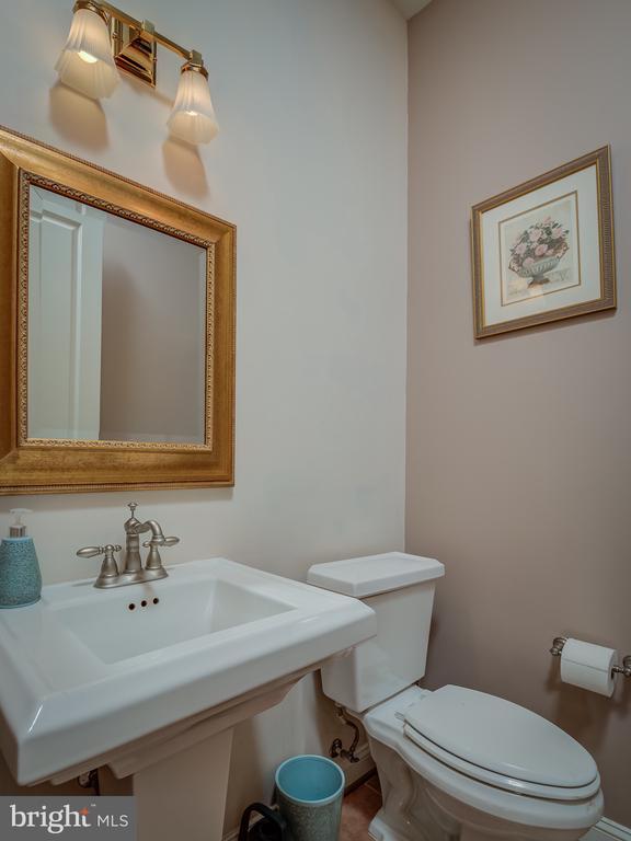 Building Photo - 14000 Baneberry Cir