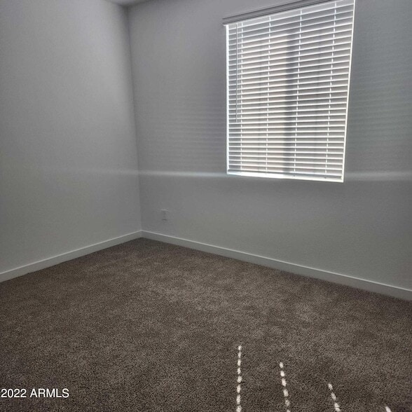 Building Photo - 17852 W Thistle Landing Dr