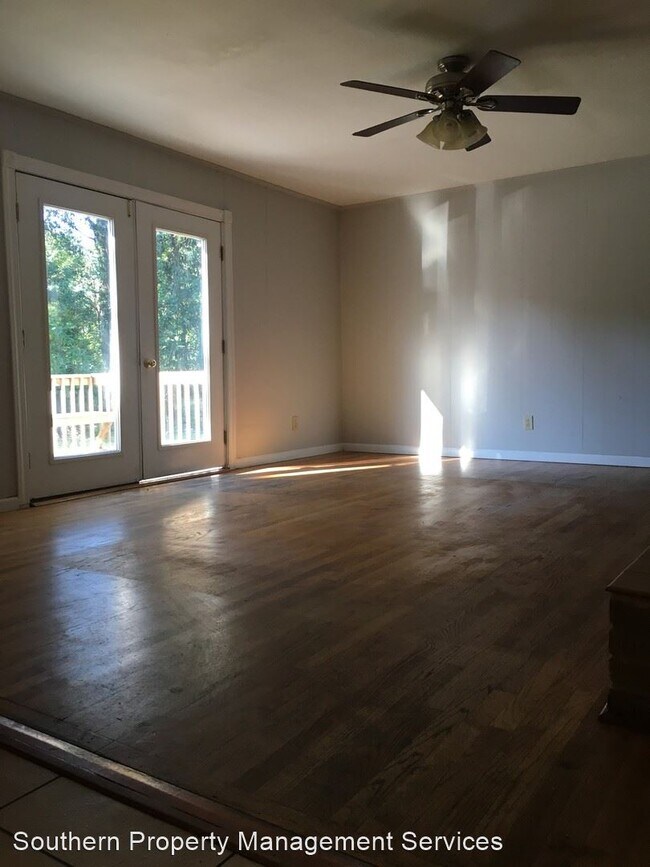 4 br, 2 bath House 120 S. Edgewood Dr 120 S Edgewood Dr Statesboro